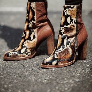 Free People Baroness Exotic Leopard Animal Print Rare Calf Hair Ankle Boots 8